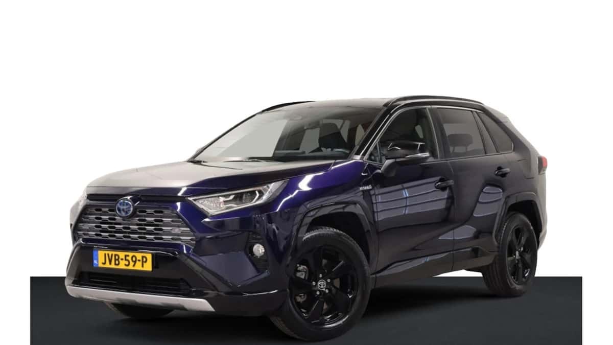 Toyota RAV4 (2020) — foto 1