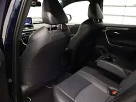 Toyota RAV4 (2020) thumbnail 19