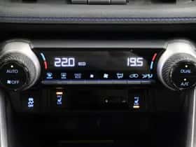 Toyota RAV4 (2020) thumbnail 34