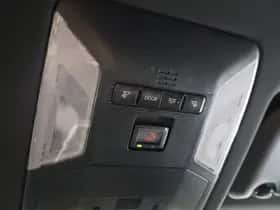 Toyota RAV4 (2020) thumbnail 43
