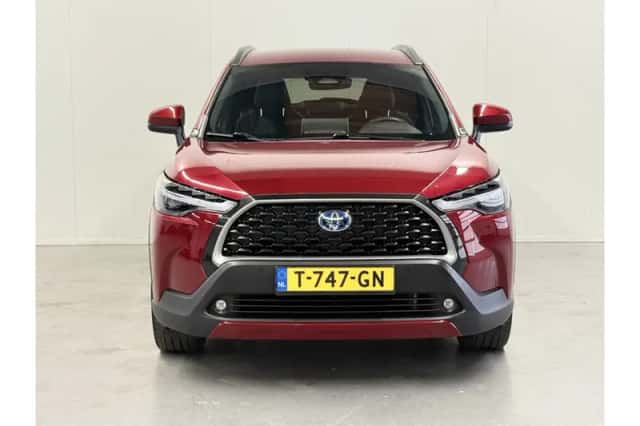 Toyota Corolla (2023) thumbnail 3