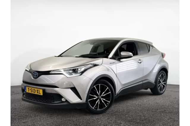 Toyota C-HR (2019) thumbnail 1