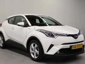 Toyota C-HR (2017) thumbnail 7
