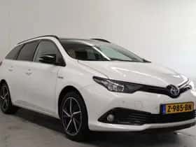 Toyota Auris (2018) thumbnail 7