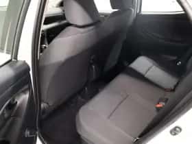 Toyota Yaris (2021) thumbnail 15