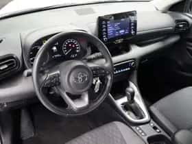 Toyota Yaris (2021) thumbnail 17
