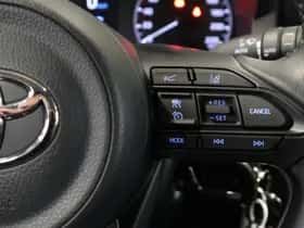 Toyota Yaris (2021) thumbnail 25