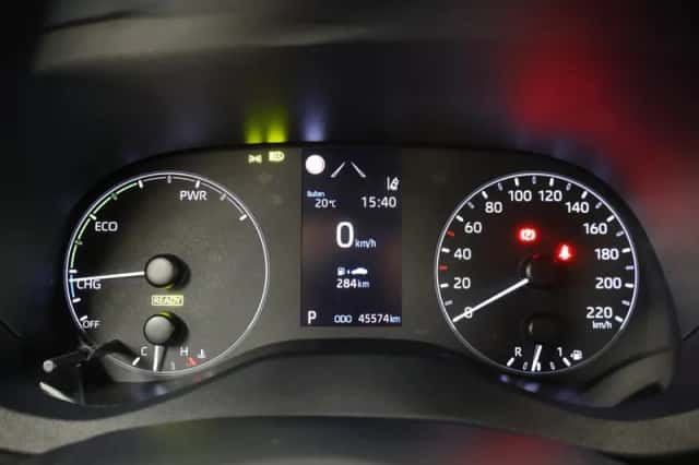 Toyota Yaris (2021) thumbnail 4