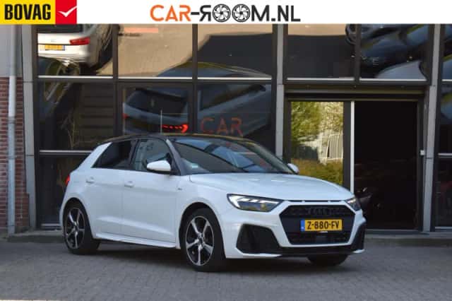 Audi A1 (2022) thumbnail 2