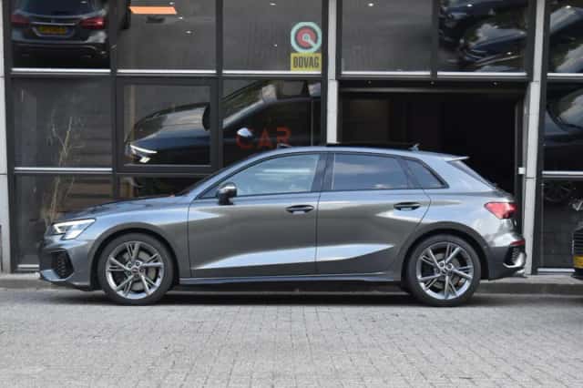 Audi A3 (2023) thumbnail 5