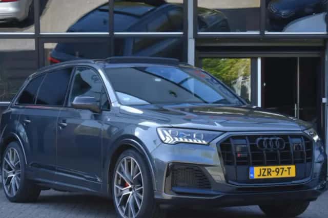Audi Q7 (2022) thumbnail 1