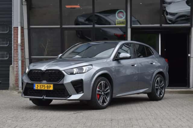 BMW X2 (2024) thumbnail 4