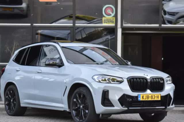 BMW X3 (2023) thumbnail 1