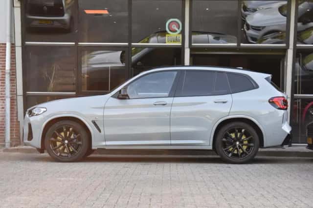 BMW X3 (2023) thumbnail 5