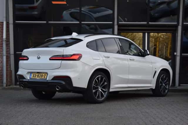 BMW X4 (2019) thumbnail 6