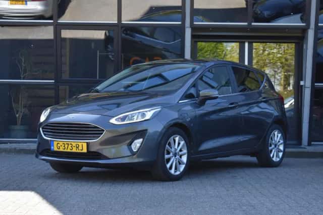 Ford Fiesta (2018) thumbnail 4
