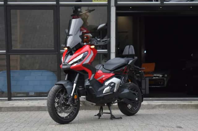 Honda NC (2024) thumbnail 3
