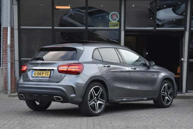 Mercedes-Benz GLA (2019) thumbnail 6