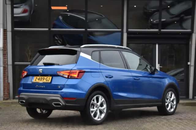SEAT Arona (2022) thumbnail 6