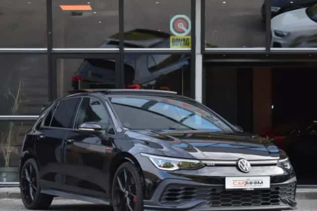 Volkswagen Golf (2023) thumbnail 1
