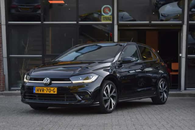 Volkswagen Polo (2023) thumbnail 4