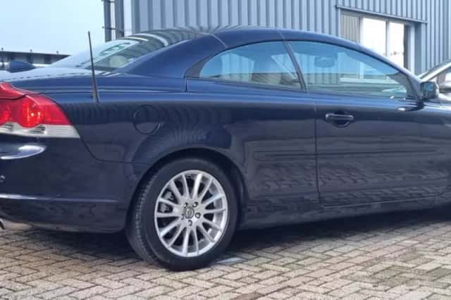 Volvo C70 (2006) thumbnail 2