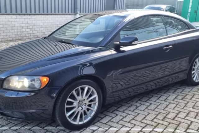 Volvo C70 (2006) thumbnail 5
