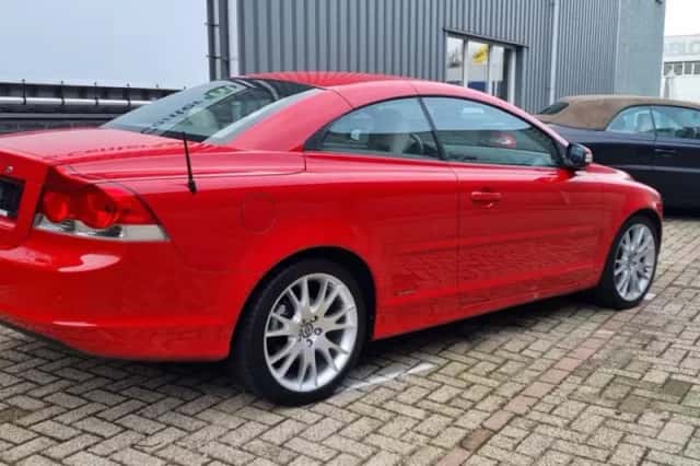 Volvo C70 (2007) thumbnail 2