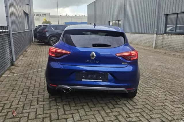 Renault Clio (2021) thumbnail 4