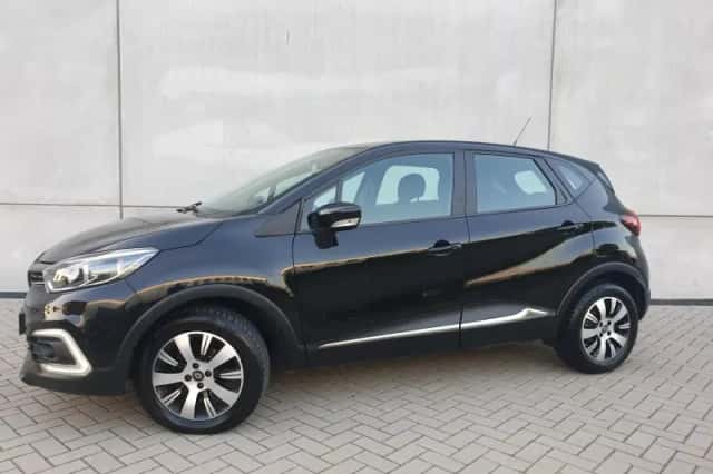 Renault Captur (0) thumbnail 2