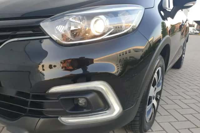 Renault Captur (0) thumbnail 4