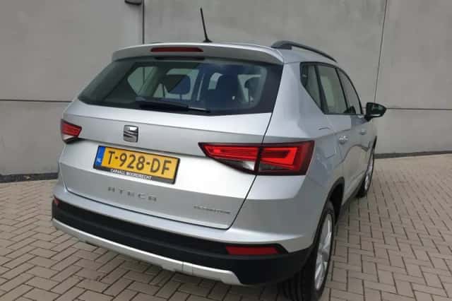 SEAT Ateca (2016) thumbnail 6
