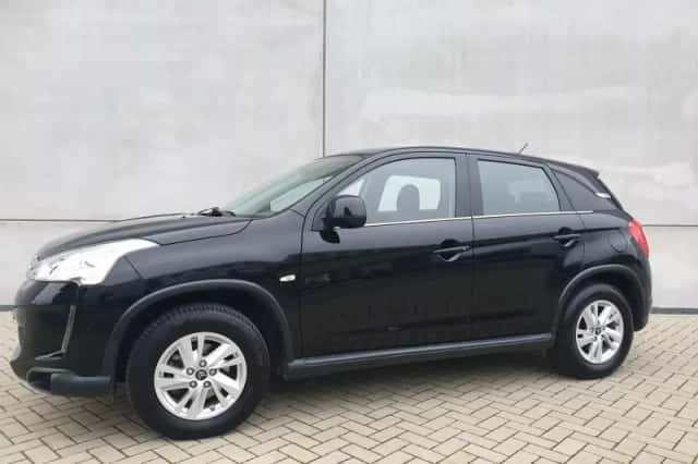 Citroën C4 (2014) thumbnail 2