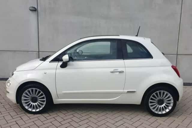 Fiat 500 (2017) thumbnail 4