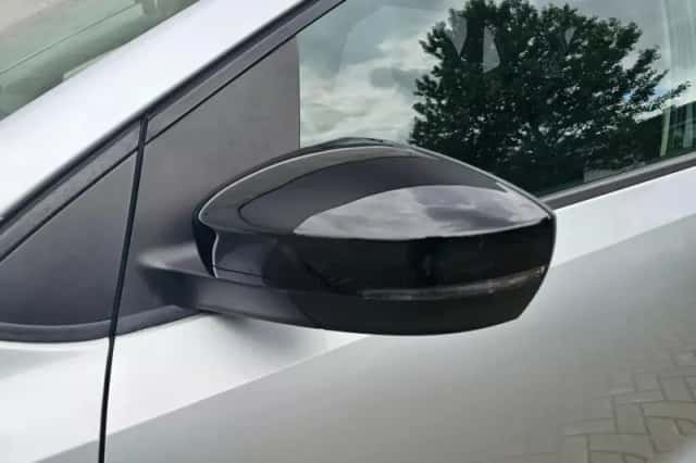 Volkswagen Polo (2012) thumbnail 6