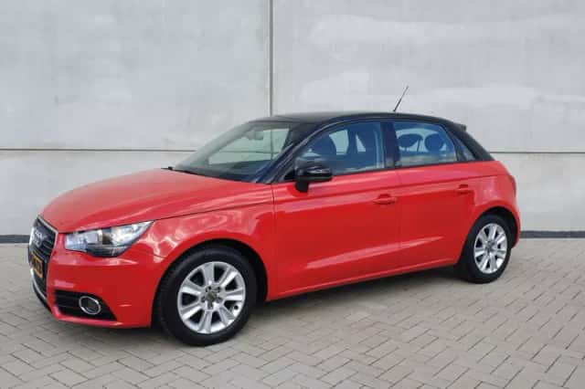 Audi A1 (2013) thumbnail 2