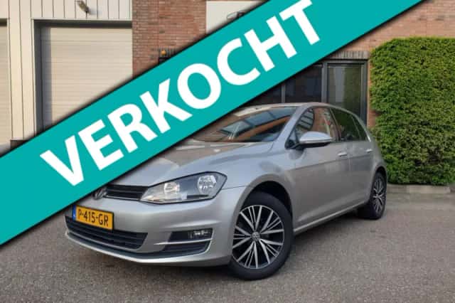 Volkswagen Golf (2016) thumbnail 1