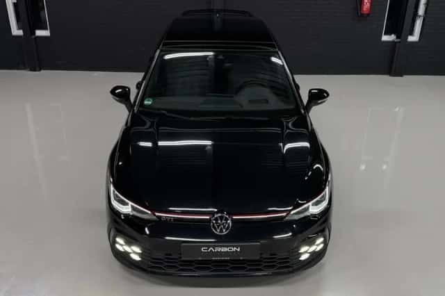 Volkswagen Golf (2021) thumbnail 3