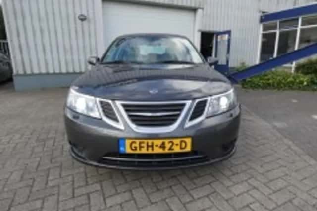 Saab 9-3 (2008) thumbnail 3