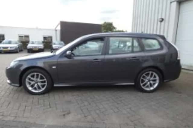Saab 9-3 (2008) thumbnail 4