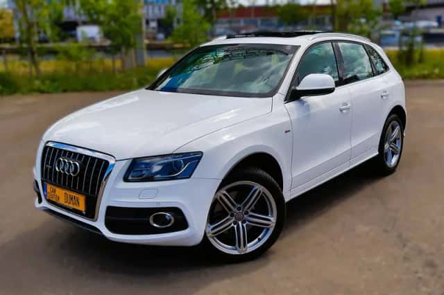 Audi Q5 (2009) thumbnail 1