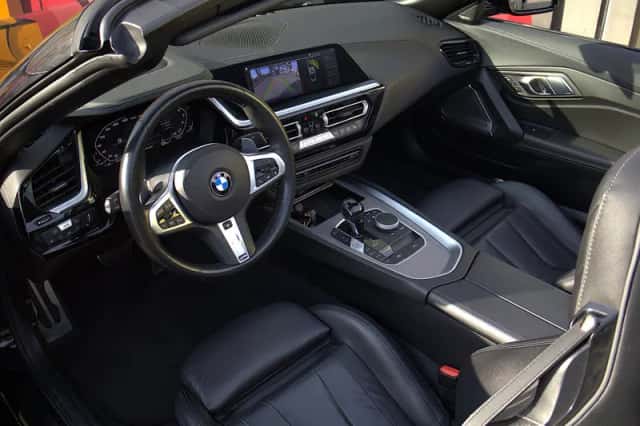 BMW Z4 (2019) thumbnail 3
