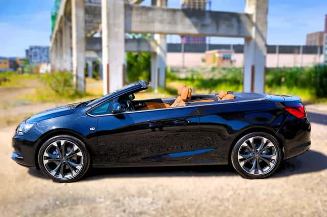 Opel CASCADA (2013) thumbnail 3