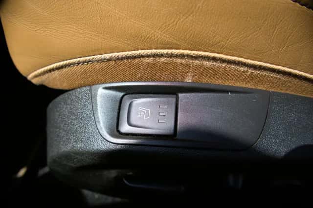Opel CASCADA (2013) thumbnail 5