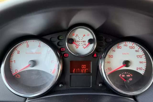 Peugeot 207 (2009) thumbnail 3