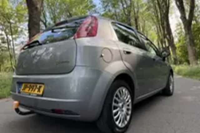 Fiat Punto (2009) thumbnail 3