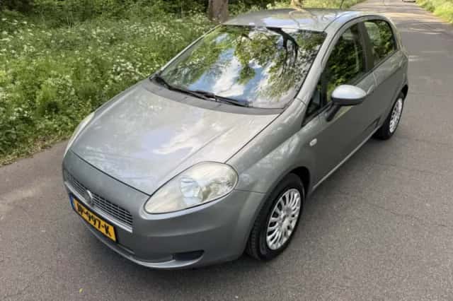 Fiat Punto Evo (2009) thumbnail 5