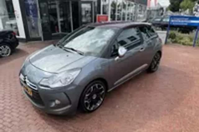 Citroën DS3 (2010) thumbnail 4