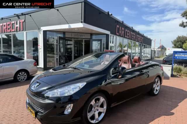 Peugeot 308 (2010) thumbnail 1