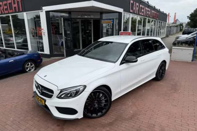 Mercedes-Benz C-Klasse (2017) thumbnail 2